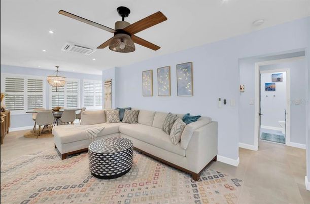 Chandelier, Dining room, Interior, Living room, Recessed Lighting