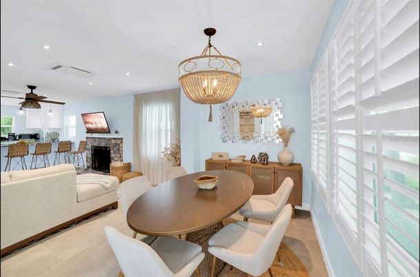 Chandelier, Dining room, Fireplace, Interior, Recessed Lighting