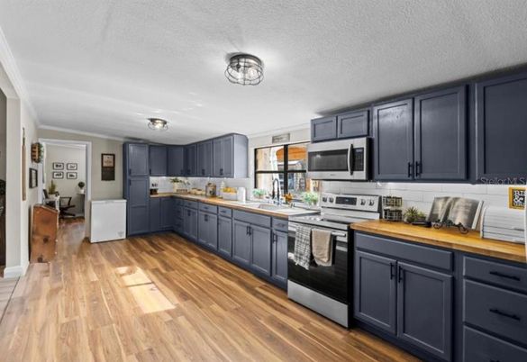 Interior, Kitchen, Wood Texture Flooring