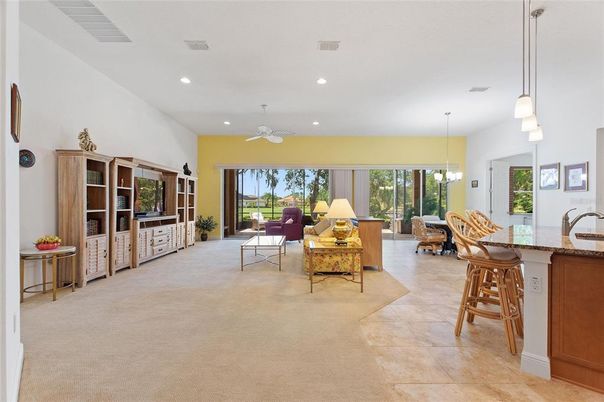 Dining room, Interior, Living room, Pendant Lights, Recessed Lighting