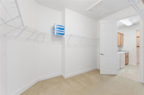 Interior, Walk-in Closets, Washer