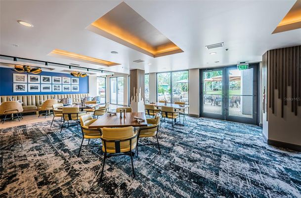 Dining room, Interior, Recessed Lighting