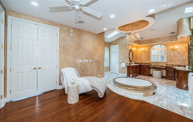 Chandelier, Interior, Marble, Recessed Lighting, Wood Texture Flooring