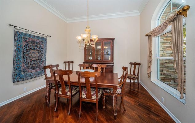 Chandelier, Dining room, Interior, Wood Texture Flooring