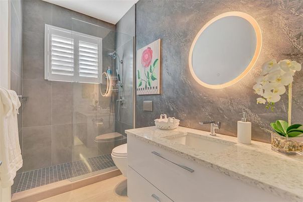 Bathroom, Glass Shower, Interior