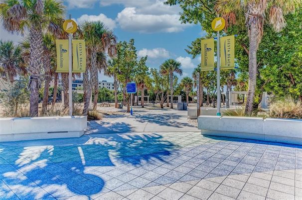 Exterior, Playground