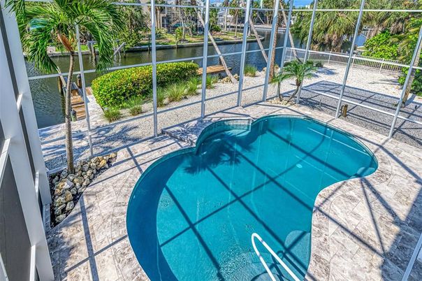 Interior, Pool, Sun Room, Water