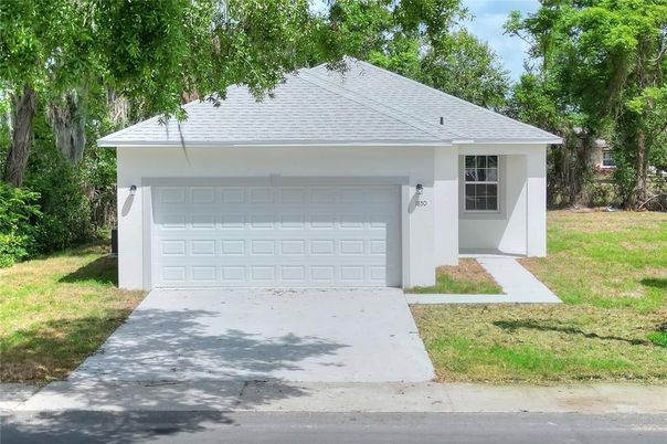 Detached Garage, Exterior