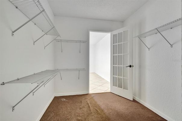 Interior, Walk-in Closets