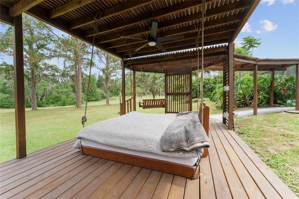 Backyard, Bedroom, Exterior