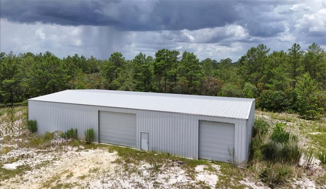 Detached Garage, Exterior