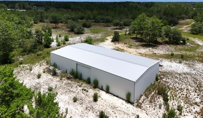 Exterior, Drone