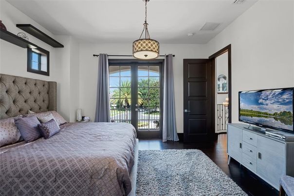Bedroom, Interior, Pendant Lights, Wood Texture Flooring