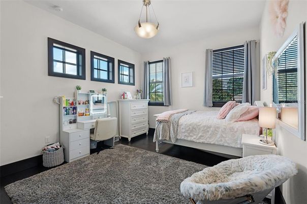 Bedroom, Home Office, Interior, Pendant Lights
