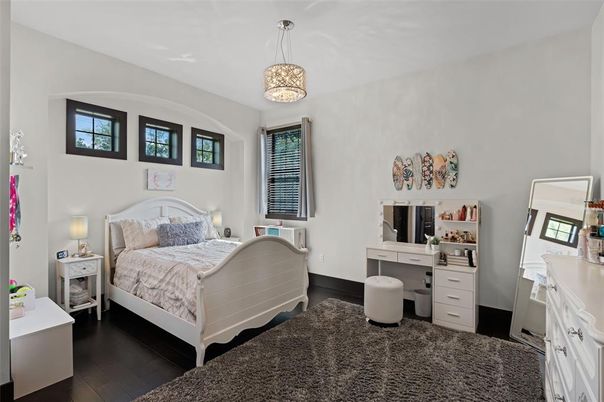 Bedroom, Interior, Pendant Lights