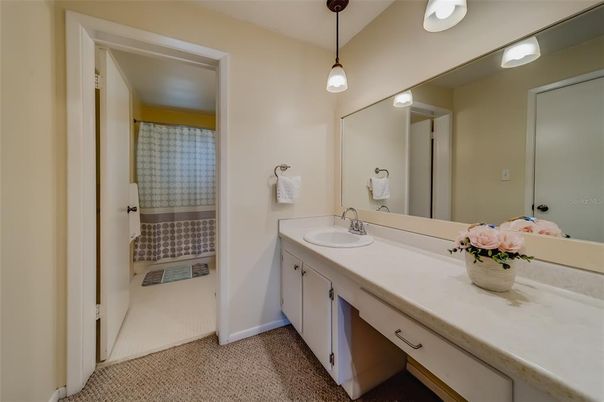 Bathroom, Dual Sink Vanities, Interior, Pendant Lights