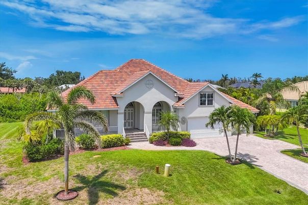 Attached, Backyard, Exterior, Facade, Spanish Mediterranean