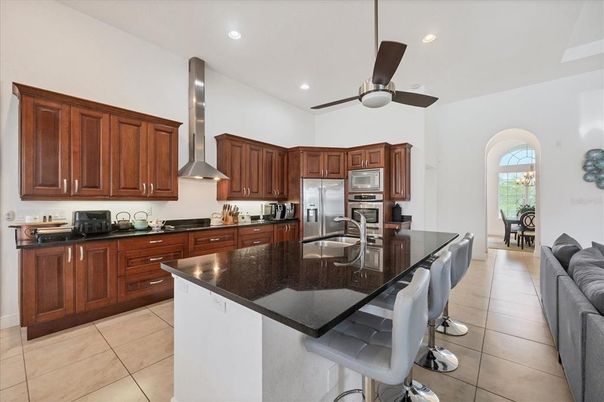 Dining room, Interior, Kitchen, Recessed Lighting, Stainless Steel Appliances
