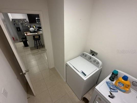 Interior, Washer