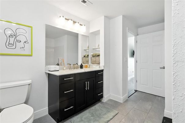 Bathroom, Interior