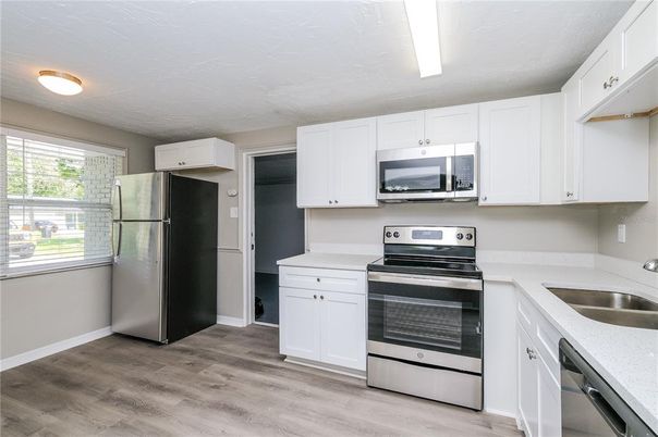 Interior, Kitchen, Stainless Steel Appliances, Wood Texture Flooring
