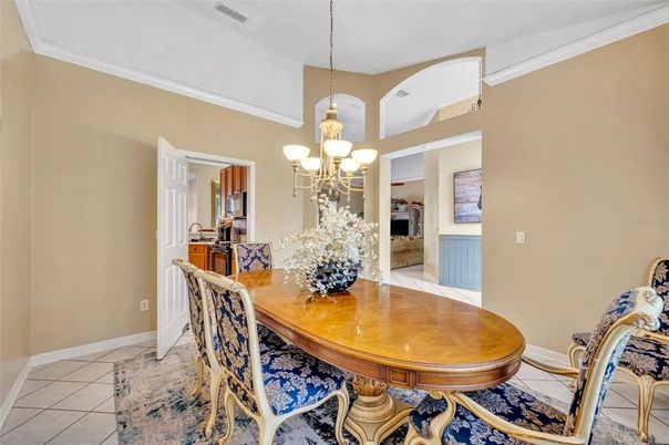 Chandelier, Dining room, Interior