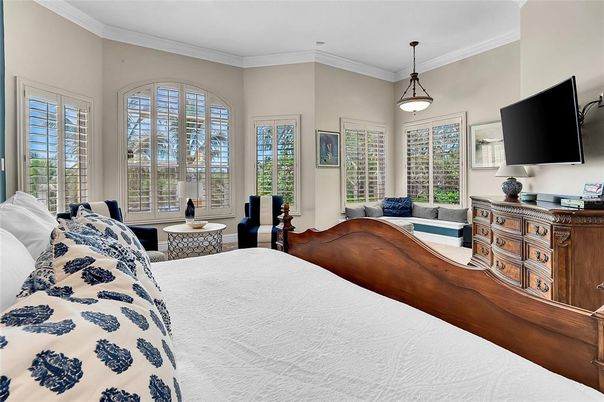 Bedroom, Interior, Pendant Lights
