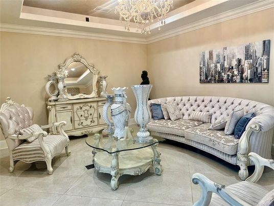 Chandelier, Interior, Living room