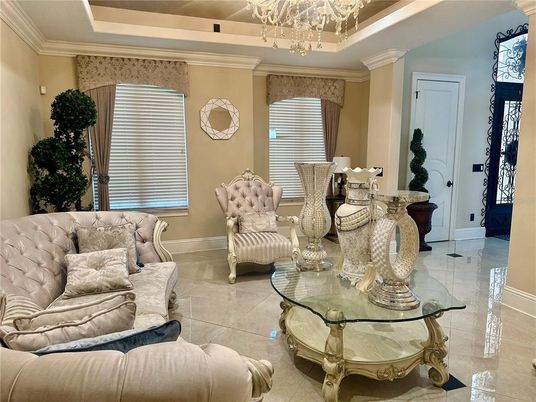 Chandelier, Interior, Living room