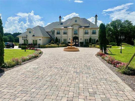 Backyard, Exterior, Facade, French Provincial