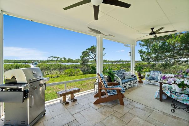 Exterior, Sun Room