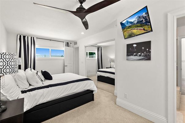 Bedroom, Interior, Recessed Lighting