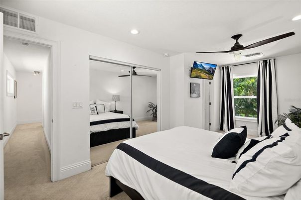 Bedroom, Interior, Recessed Lighting