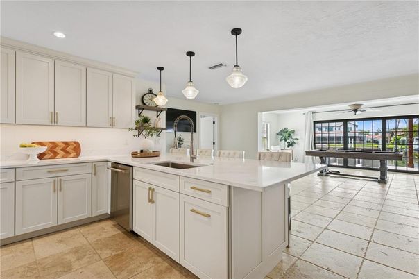 Interior, Kitchen, Pendant Lights, Recessed Lighting