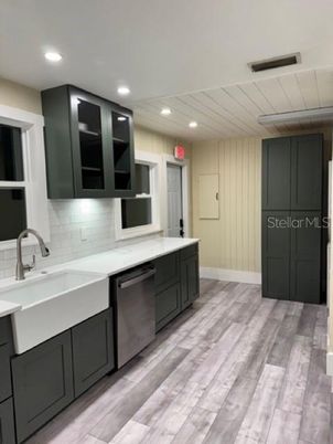 Interior, Kitchen, Recessed Lighting, Wood Texture Flooring