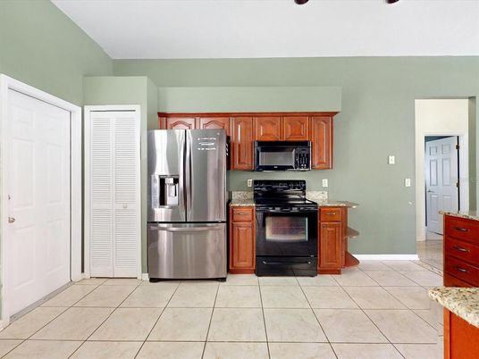 Interior, Kitchen, Stainless Steel Appliances