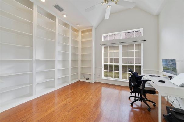 Home Office, Interior, Recessed Lighting, Wood Texture Flooring