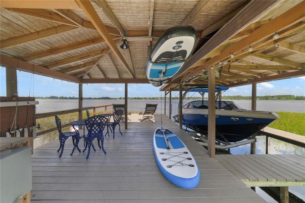 Exterior, Water