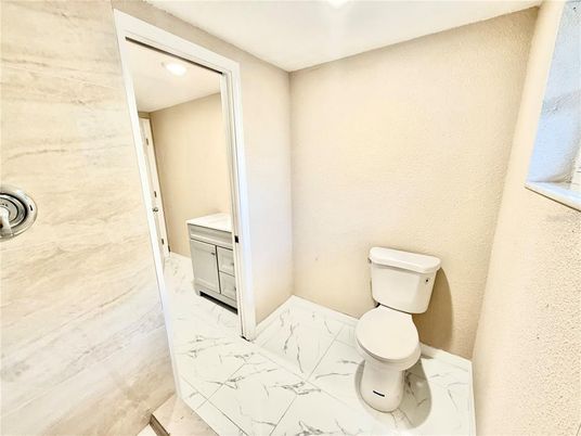 Bathroom, Interior, Marble, Recessed Lighting