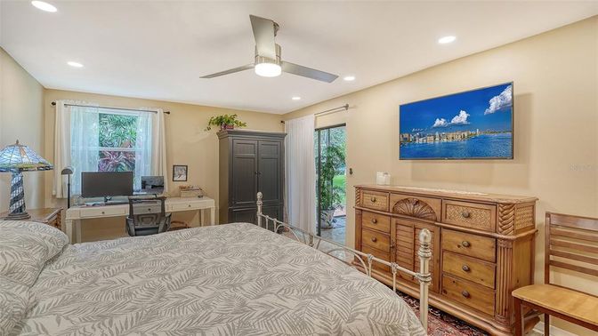Bedroom, Interior, Recessed Lighting