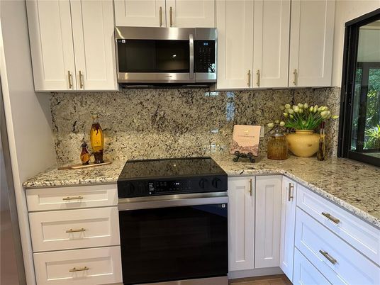 Interior, Kitchen, Stainless Steel Appliances