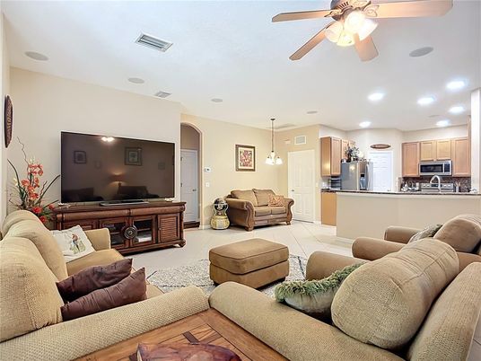 Interior, Kitchen, Living room, Pendant Lights, Recessed Lighting, Stainless Steel Appliances