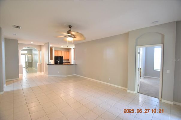 Empty room, Interior, Kitchen, Recessed Lighting