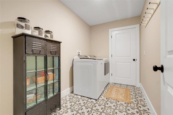 Interior, Washer