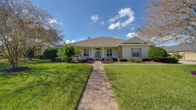Backyard, Exterior, Facade, Ranch