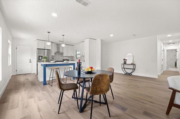Dining room, Interior, Kitchen, Pendant Lights, Recessed Lighting, Wood Texture Flooring