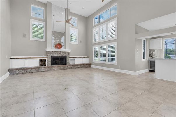 Fireplace, Interior, Recessed Lighting