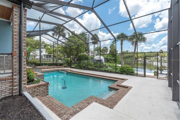 Glass Ceilings, Interior, Pool, Sun Room, Water