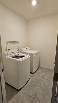 Interior, Recessed Lighting, Washer