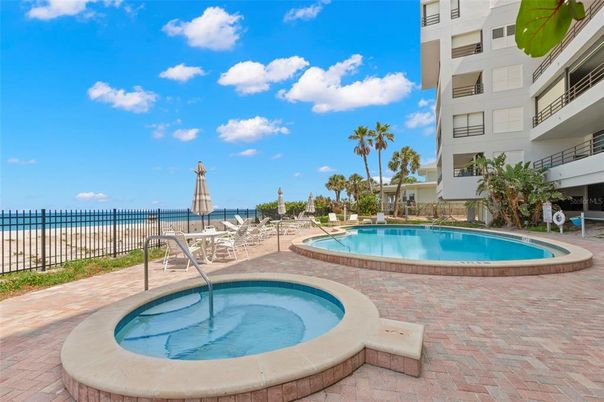 Exterior, Pool, Water